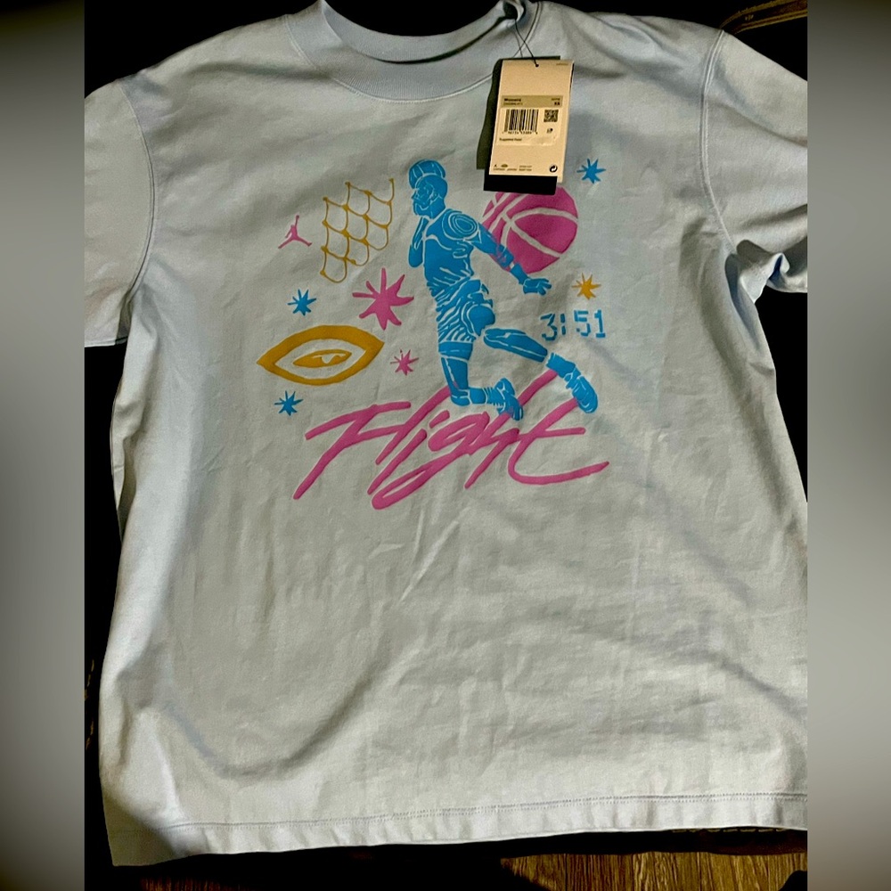 NWT women’s XS loose fit baby blue Air Jordan Shirt